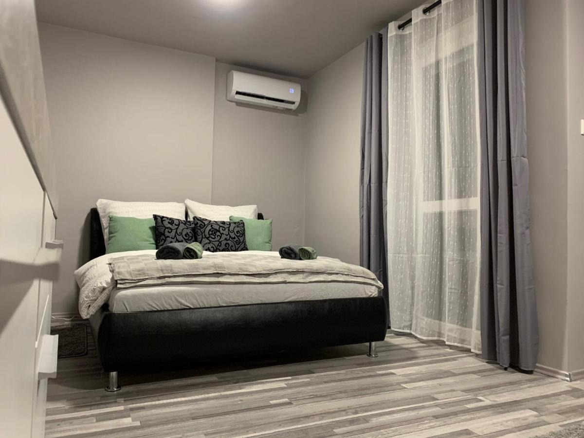 Forint Apartmanok Miskolc Luaran gambar