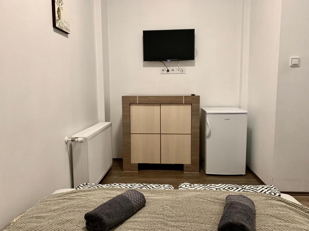 Forint Apartmanok Miskolc Luaran gambar